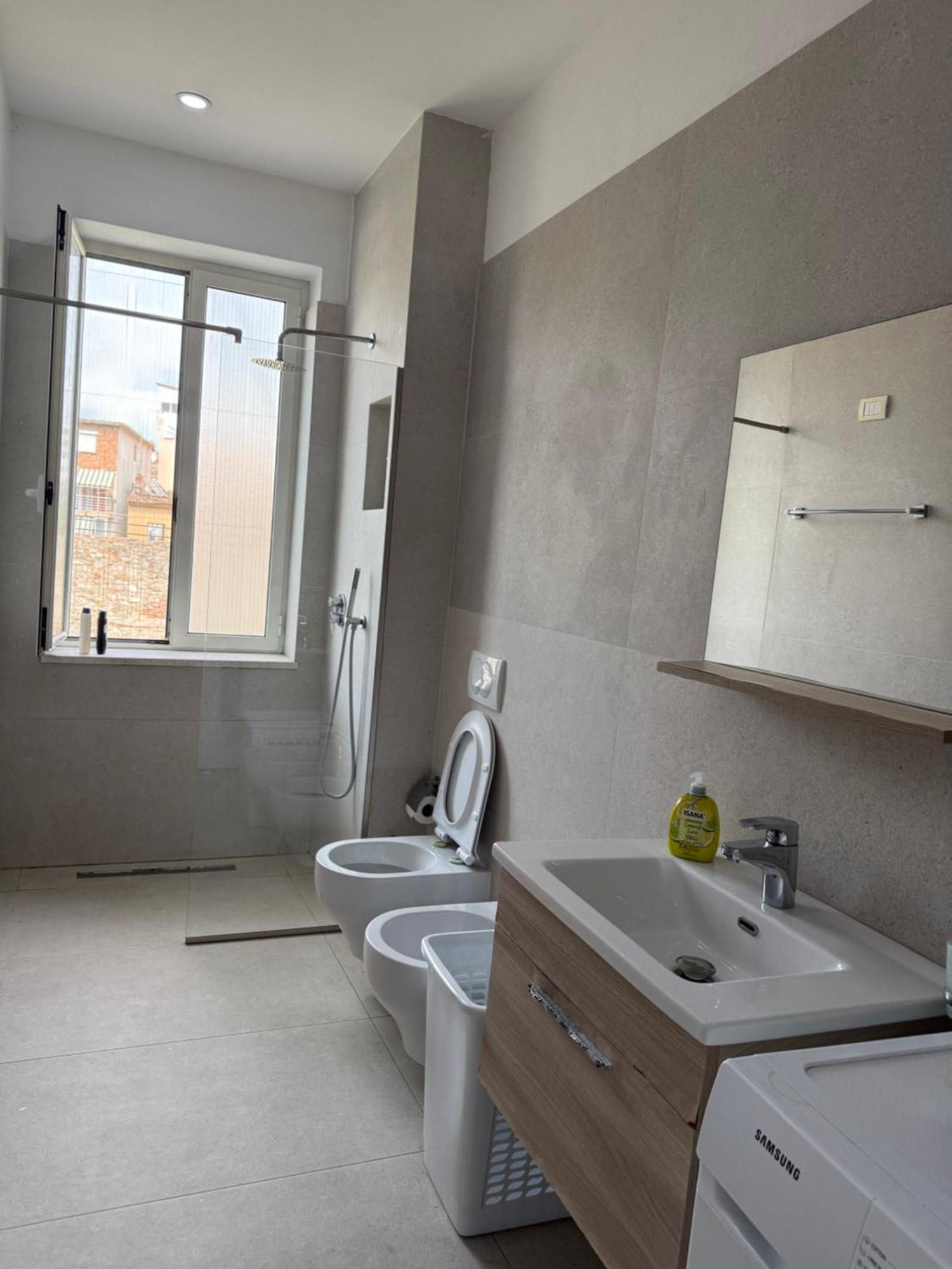 Lukas Apartament Vollga Durrës Kültér fotó